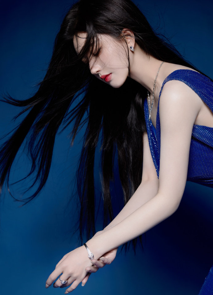 被系统扔到了清水文里改造_被系统扔到了清水文里改造V