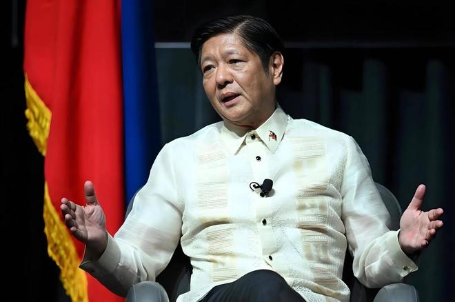 今年第20次中美刚翻脸菲国就闯南海挑事中国海警水炮刚到底(图2)