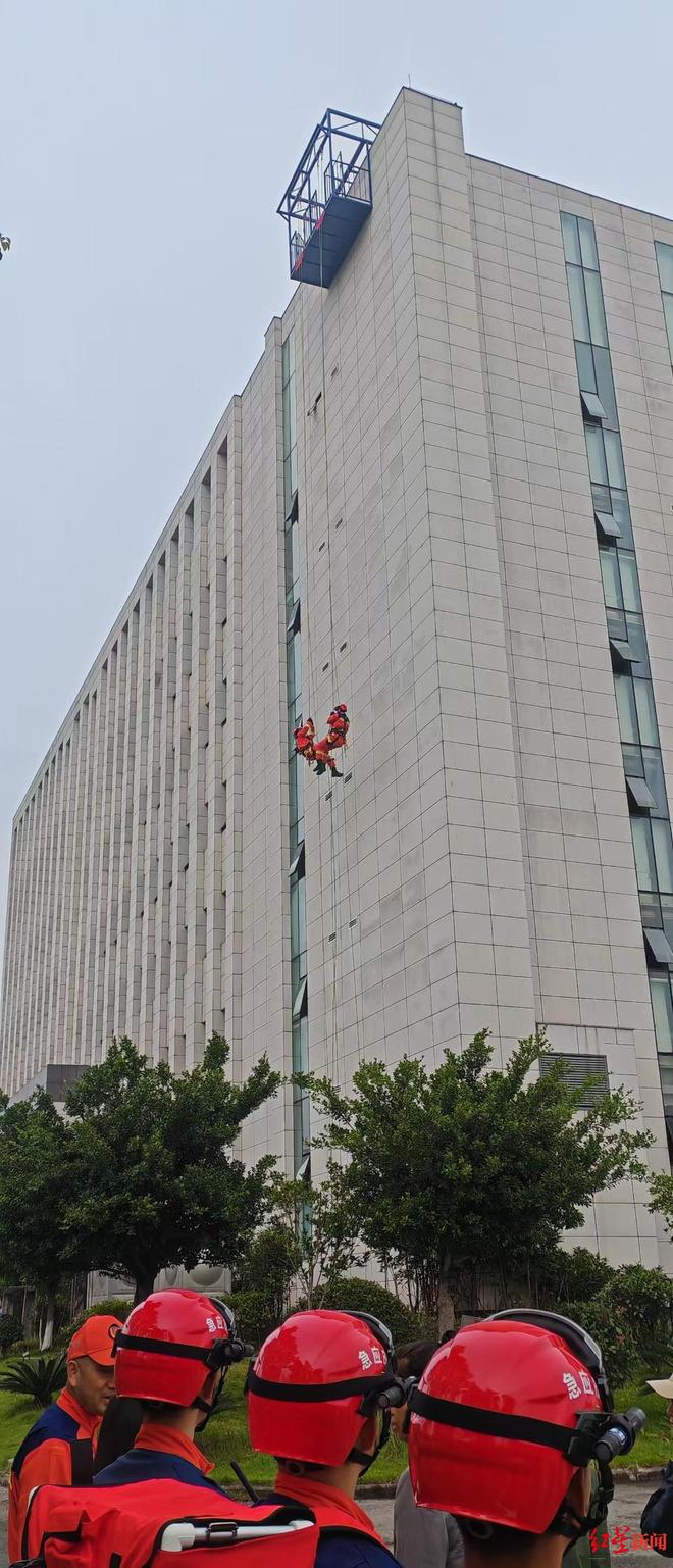 乡镇组建救援队村里也有物资储备库！应急管理触角直抵基层“神经末梢”(图4)