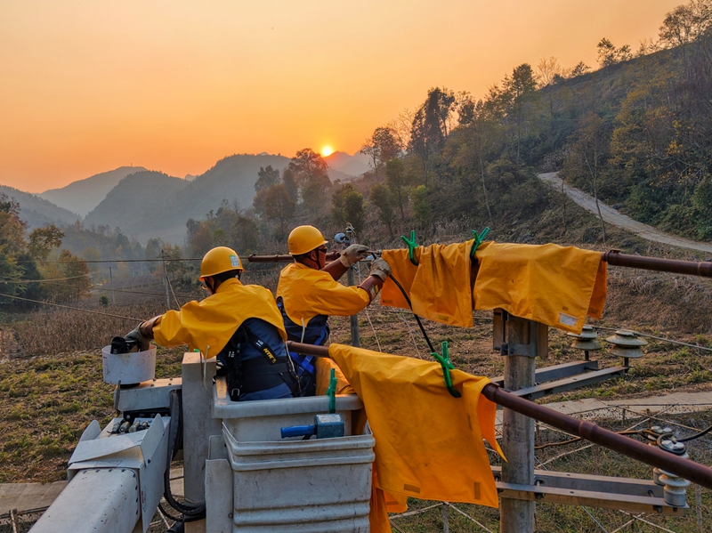 贵州电网公司输电线路通道三维全景分析系统全力守护“林电共安”(图2)